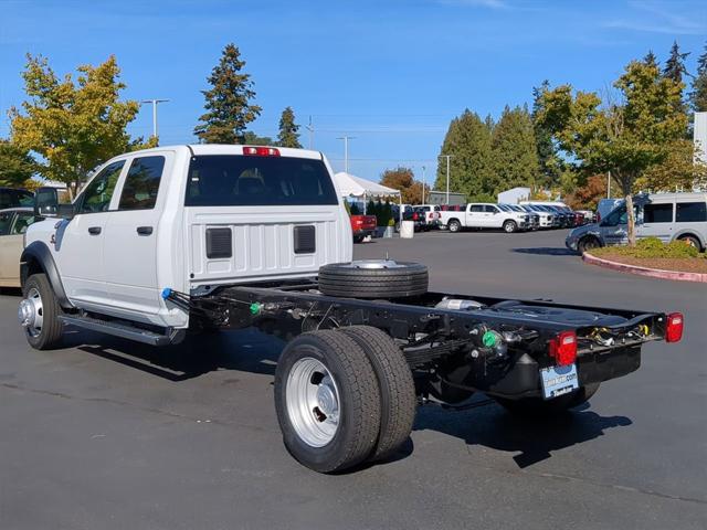 2024 RAM Ram 5500 Chassis Cab RAM 5500 TRADESMAN CHASSIS CREW CAB 4X4 84 CA