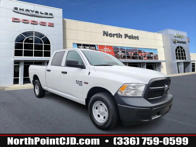 2024 RAM Ram 1500 Classic RAM 1500 CLASSIC TRADESMAN CREW CAB 4X4 64 BOX