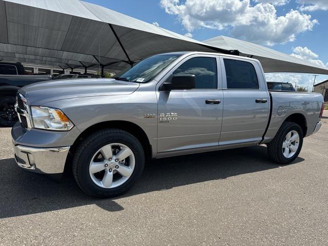 2024 RAM Ram 1500 Classic RAM 1500 CLASSIC TRADESMAN CREW CAB 4X4 57 BOX