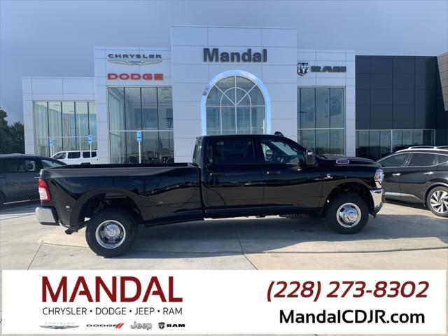 2024 RAM Ram 3500 RAM 3500 TRADESMAN CREW CAB 4X4 8 BOX