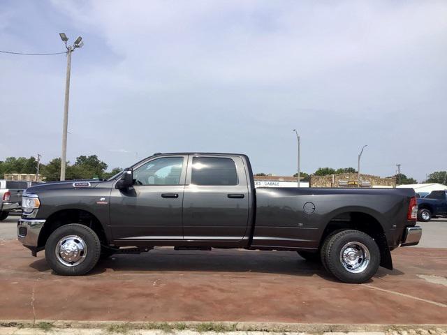 2024 RAM Ram 3500 RAM 3500 TRADESMAN CREW CAB 4X4 8 BOX