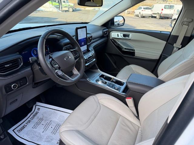 2023 Ford Explorer Platinum