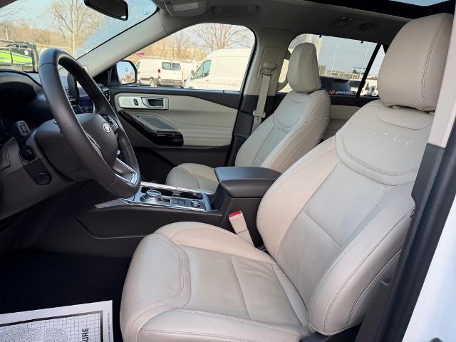 2023 Ford Explorer Platinum