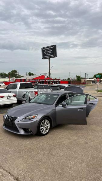 2016 Lexus IS 200t IS 200t Sedan 4D
