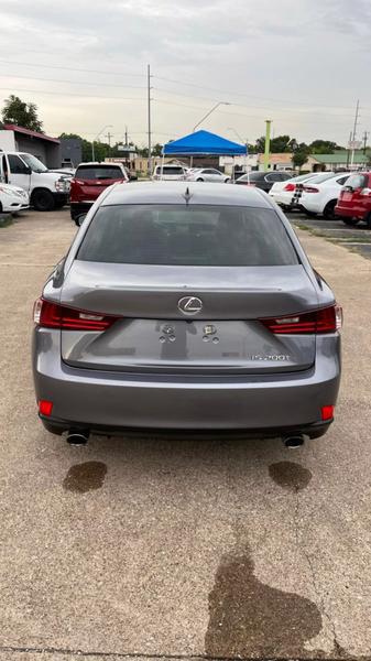 2016 Lexus IS 200t IS 200t Sedan 4D