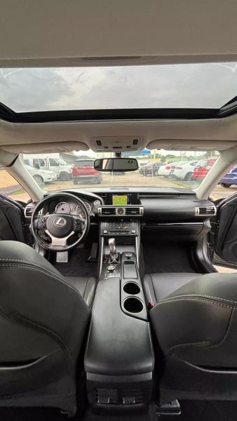 2016 Lexus IS 200t IS 200t Sedan 4D