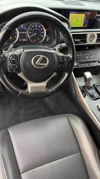 2016 Lexus IS 200t IS 200t Sedan 4D