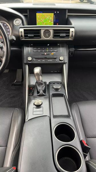 2016 Lexus IS 200t IS 200t Sedan 4D