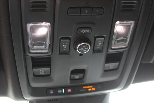 2021 Cadillac Escalade 4WD Premium Luxury
