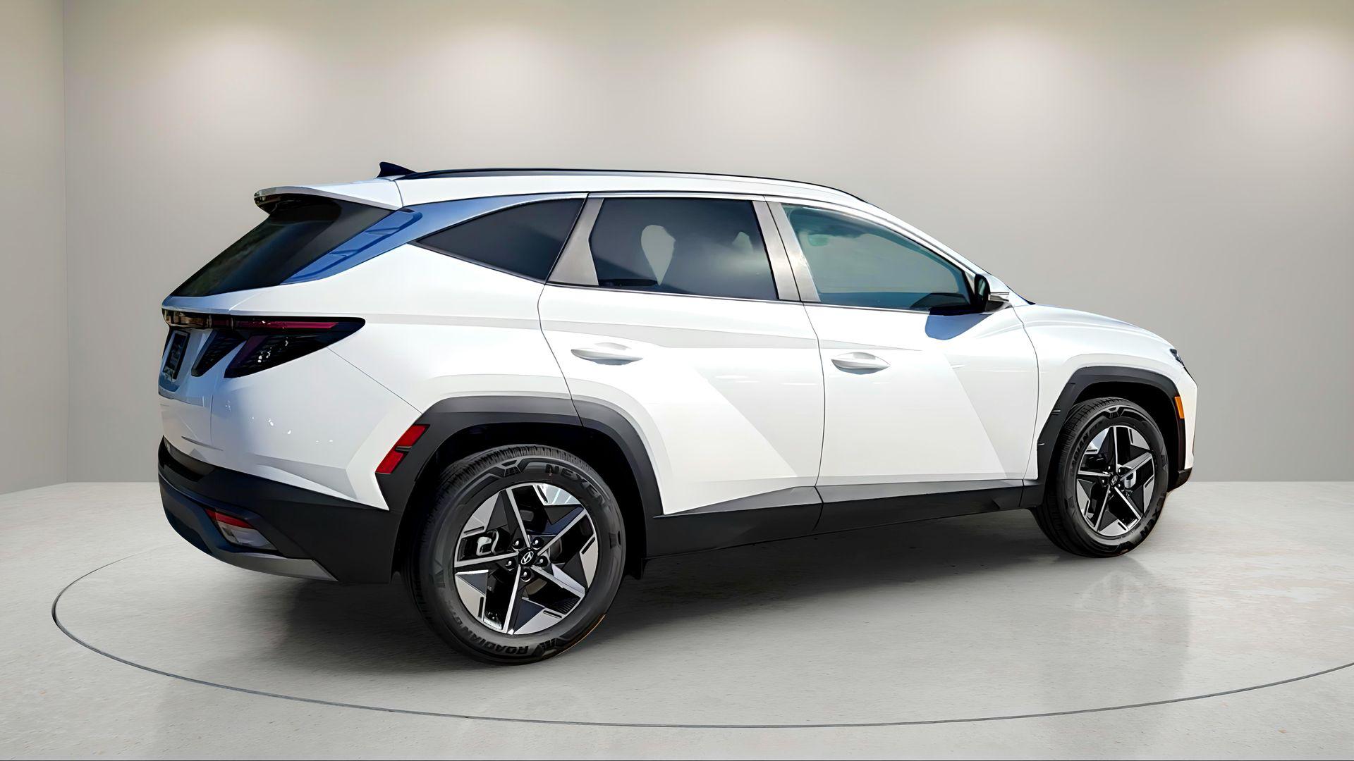 2025 Hyundai Tucson SEL Convenience - Photo 8