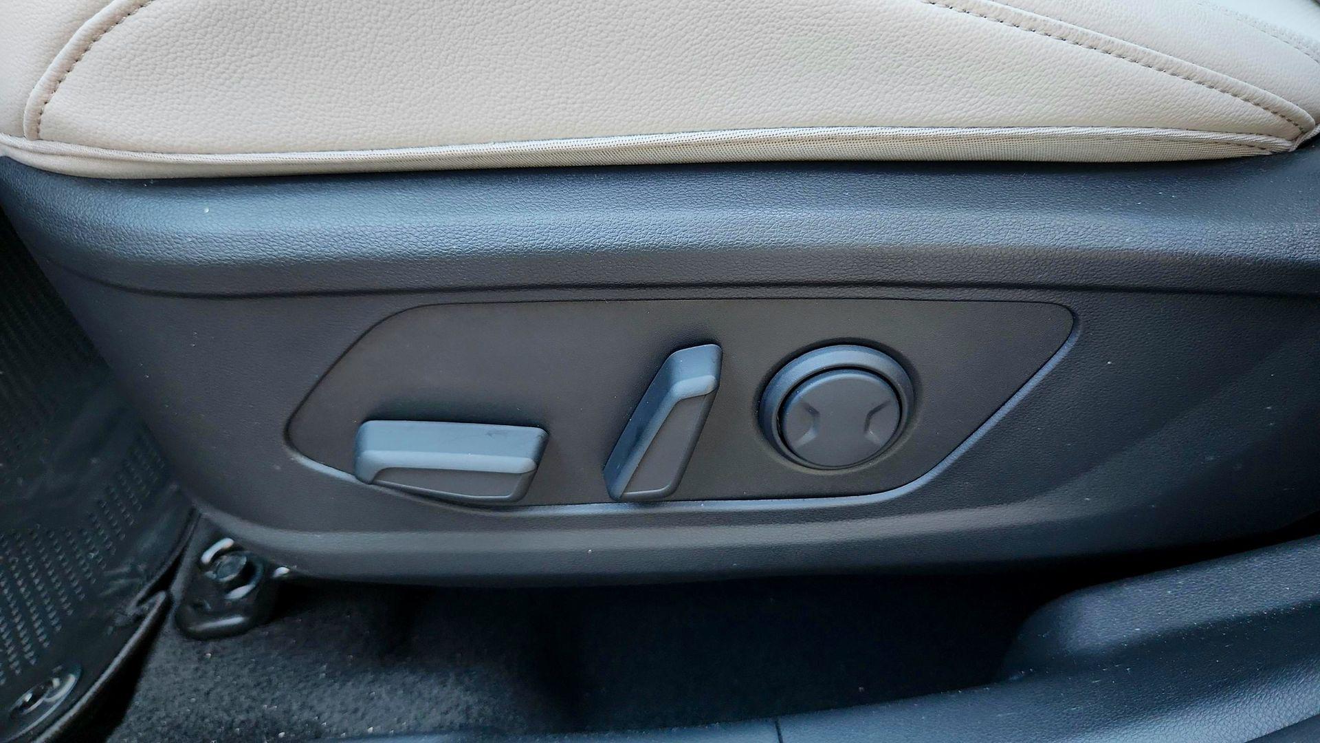2025 Hyundai Tucson SEL Convenience - Photo 13