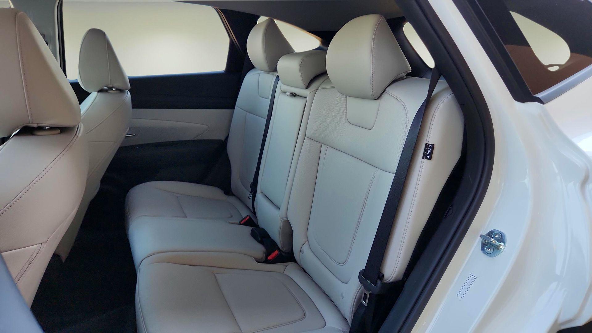 2025 Hyundai Tucson SEL Convenience - Photo 25