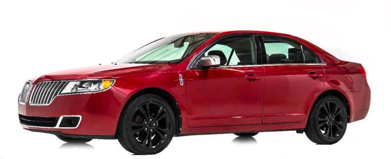 2012 Lincoln MKZ Sedan 4D