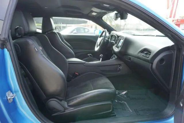 2016 Dodge Challenger R/T Plus
