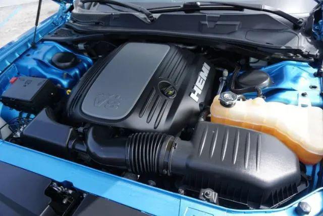 2016 Dodge Challenger R/T Plus