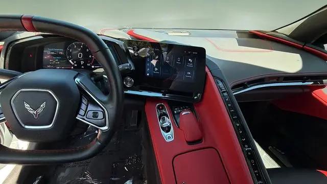 2024 Chevrolet Corvette Stingray RWD Convertible 2LT