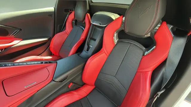 2024 Chevrolet Corvette Stingray RWD Convertible 2LT