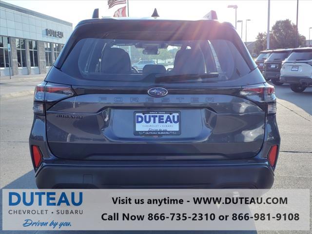 2025 Subaru Forester Base