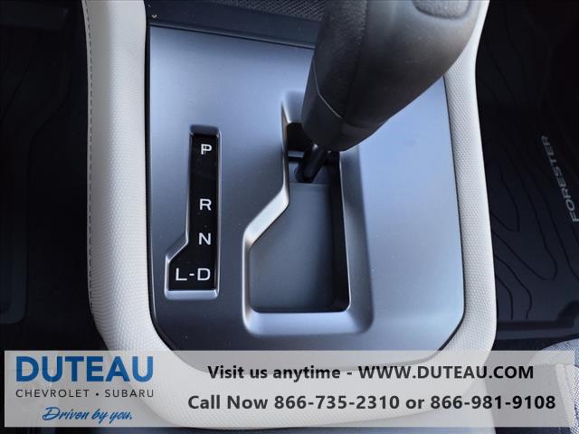 2025 Subaru Forester Base