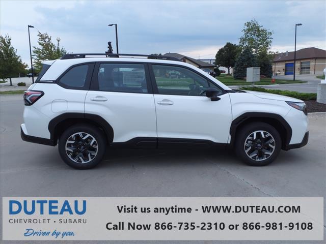 2025 Subaru Forester Base