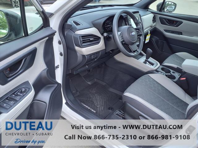 2025 Subaru Forester Base