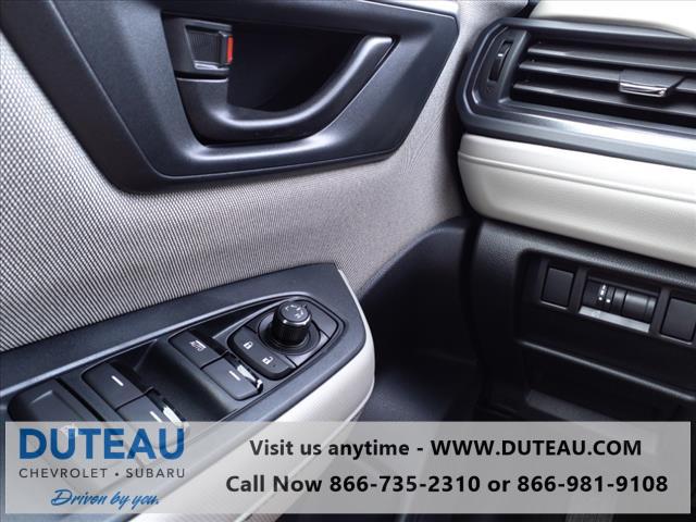 2025 Subaru Forester Base