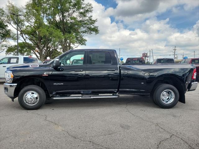 2024 RAM Ram 3500 RAM 3500 BIG HORN CREW CAB 4X4 8 BOX