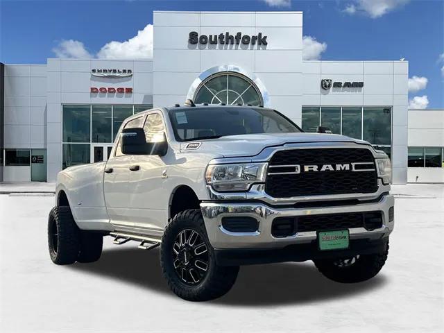 2024 RAM Ram 3500 RAM 3500 TRADESMAN CREW CAB 4X4 8 BOX