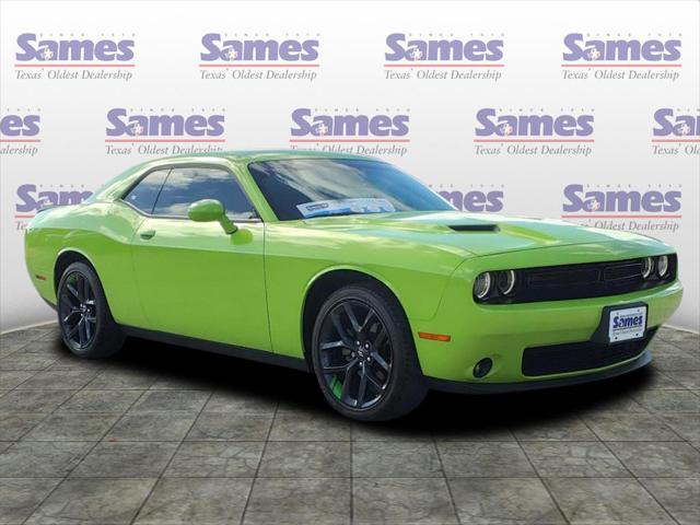 2023 Dodge Challenger SXT