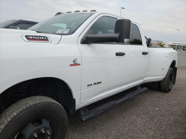 2022 RAM 3500 Tradesman Crew Cab 4x4 8 Box