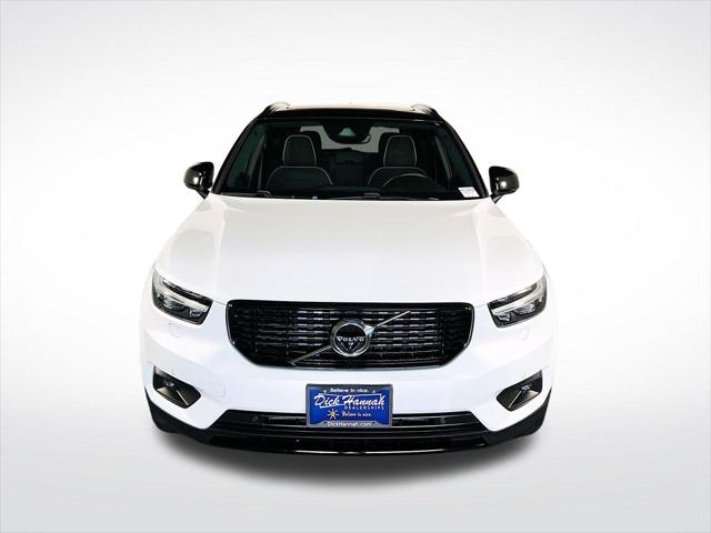 2021 Volvo XC40 T5 R-Design