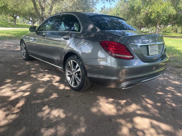2017 Mercedes-Benz C-CLASS C 300 Luxury 4MATIC