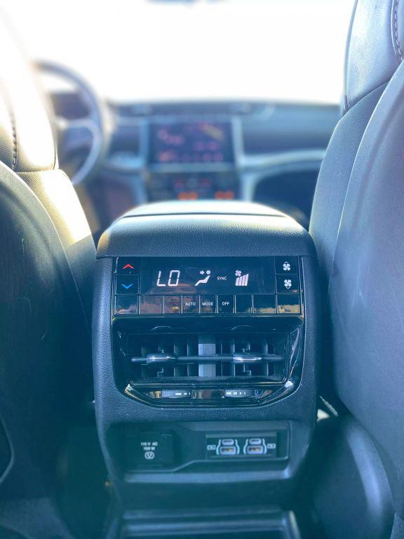 2021 Jeep Grand Cherokee Altitude 4x2