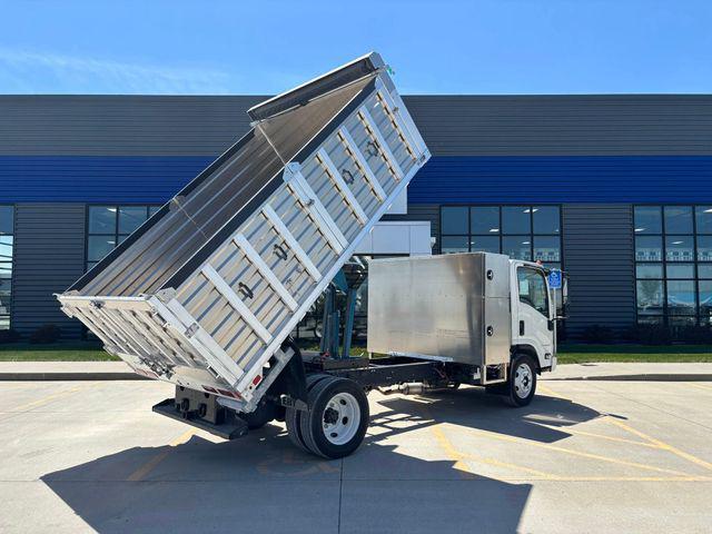 2025 Chevrolet 5500 wt
