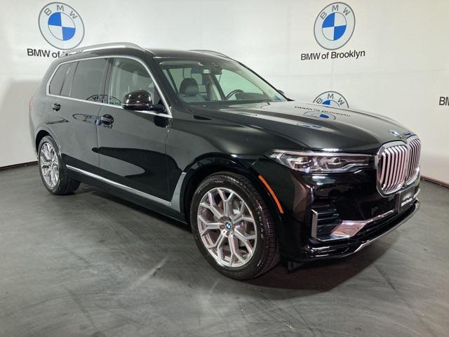 2021 BMW X7