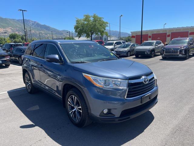 2016 Toyota Highlander