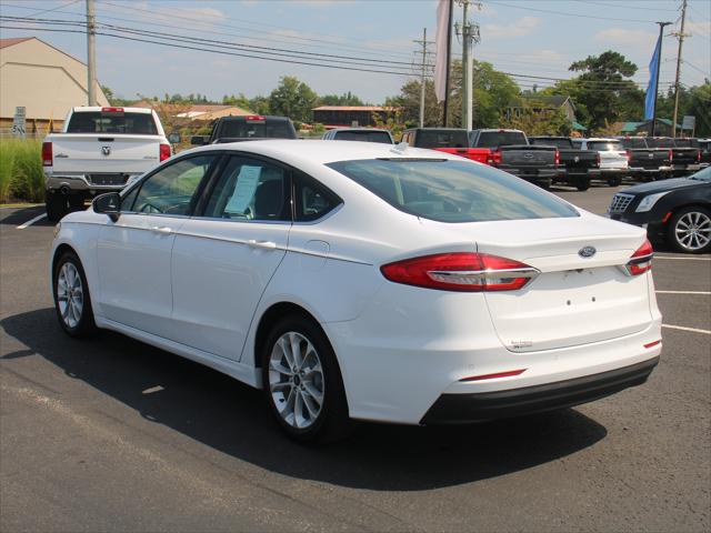 2020 Ford Fusion Hybrid SE