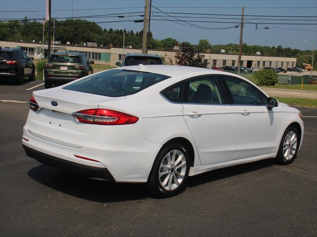 2020 Ford Fusion Hybrid SE