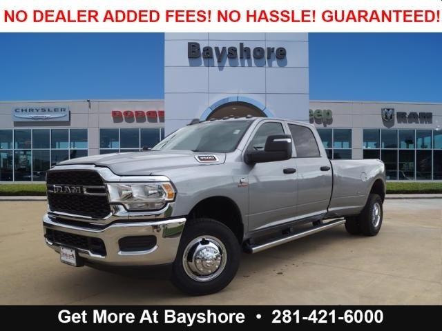 2024 RAM Ram 3500 RAM 3500 TRADESMAN CREW CAB 4X4 8 BOX