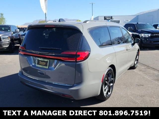 2024 Chrysler Pacifica PACIFICA TOURING L