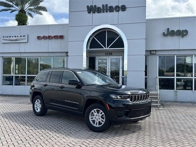 2024 Jeep Grand Cherokee GRAND CHEROKEE LAREDO 4X2