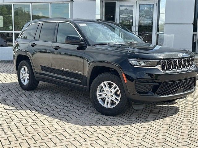 2024 Jeep Grand Cherokee GRAND CHEROKEE LAREDO 4X2