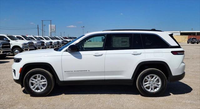 2024 Jeep Grand Cherokee GRAND CHEROKEE LAREDO 4X2