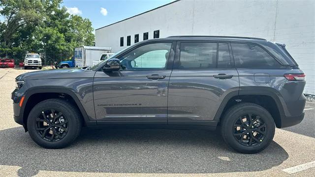 2024 Jeep Grand Cherokee GRAND CHEROKEE ALTITUDE 4X4