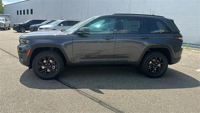 2024 Jeep Grand Cherokee GRAND CHEROKEE ALTITUDE 4X4