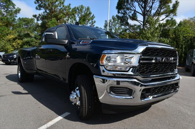 2024 RAM Ram 3500 RAM 3500 TRADESMAN CREW CAB 4X4 8 BOX