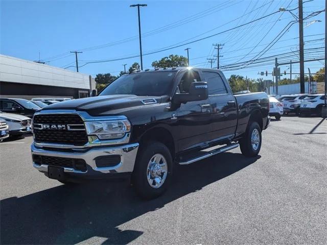 2024 RAM Ram 2500 RAM 2500 TRADESMAN CREW CAB 4X4 64 BOX