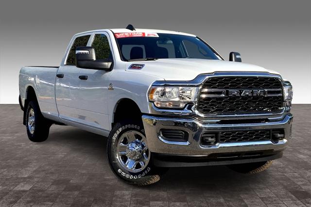 2024 RAM Ram 2500 RAM 2500 TRADESMAN CREW CAB 4X4 8 BOX