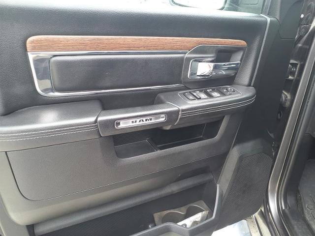 2018 Ram 1500 Laramie Crew Cab 4x4 57 Box