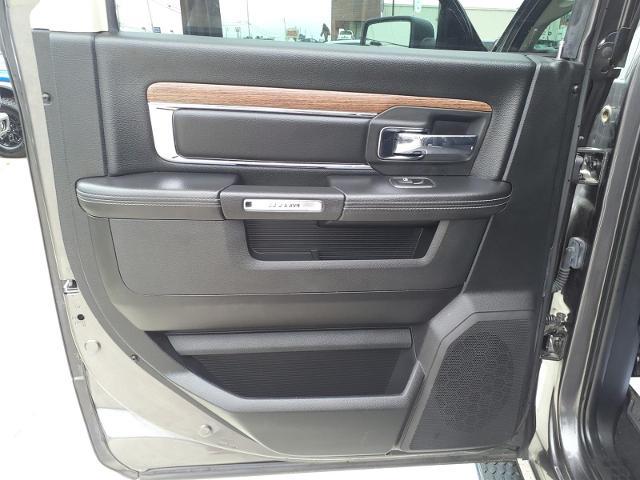 2018 Ram 1500 Laramie Crew Cab 4x4 57 Box